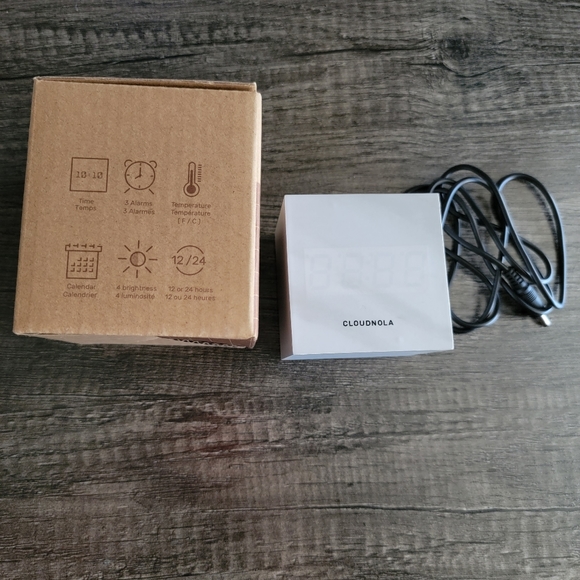 Cloudnola block clock alarm clock - Picture 2 of 9